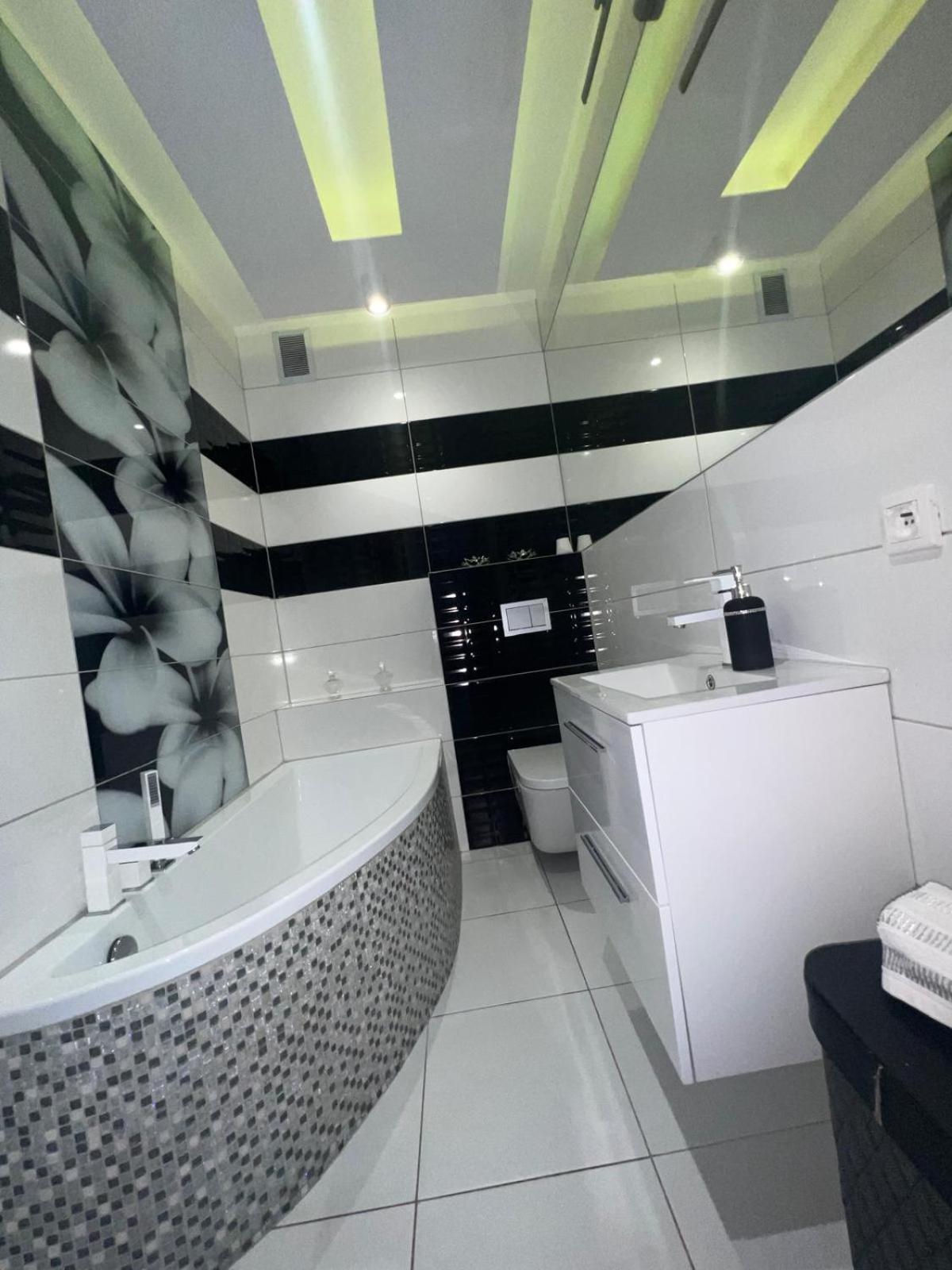 Apartament Z Kuchnia Dla 4 Osob W Centrum Bydgoszczy Mbella Εξωτερικό φωτογραφία